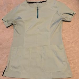 Koi Lite scrub top